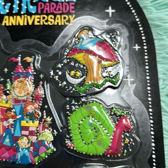 Disneyland Main Street Electrical Parade 50th Anniversary Disney Magnet Set of 8 - Picture 6 of 7